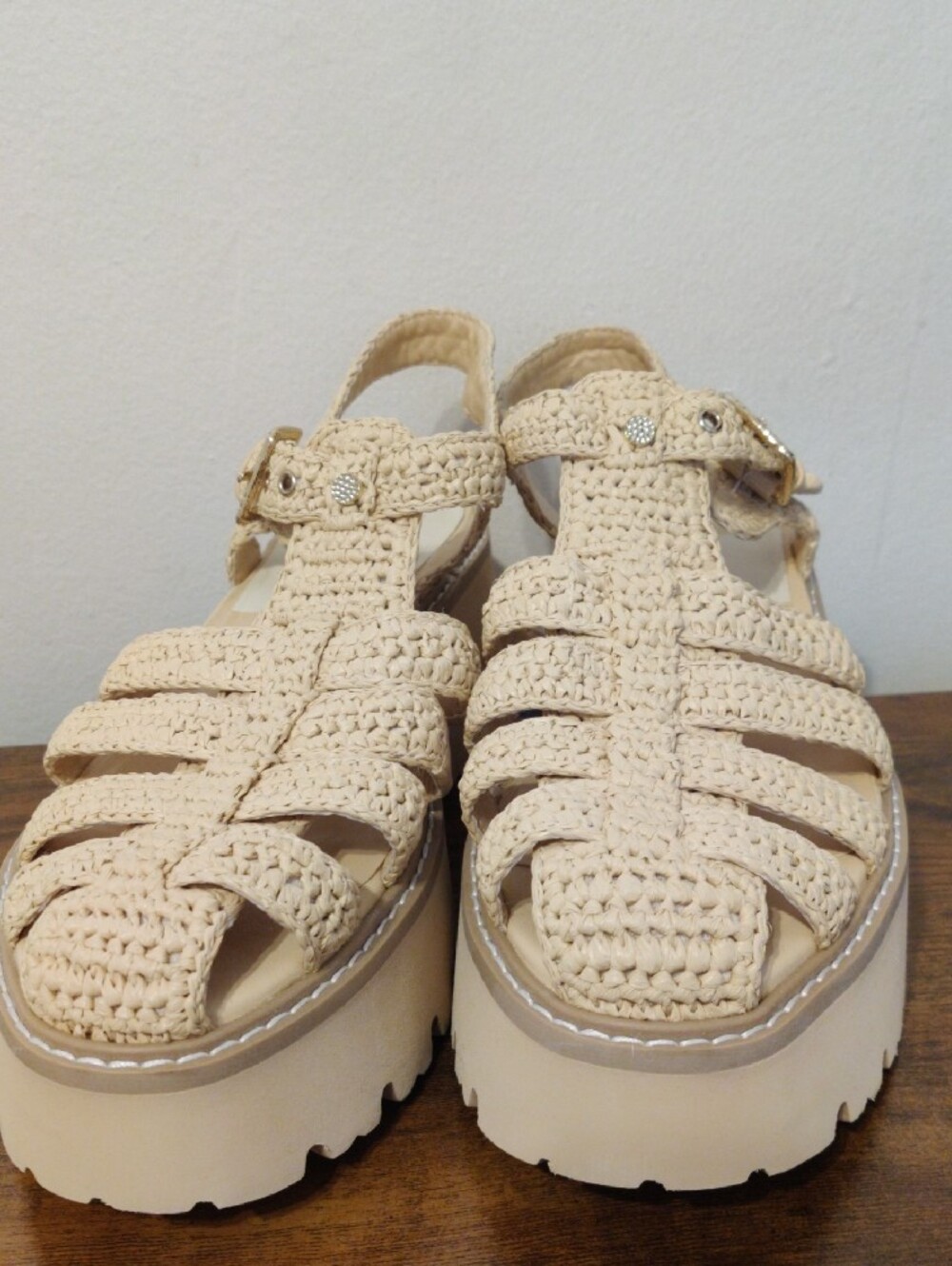Dolce Vita Cream Woven Platform Sandals - Picture 3 of 16